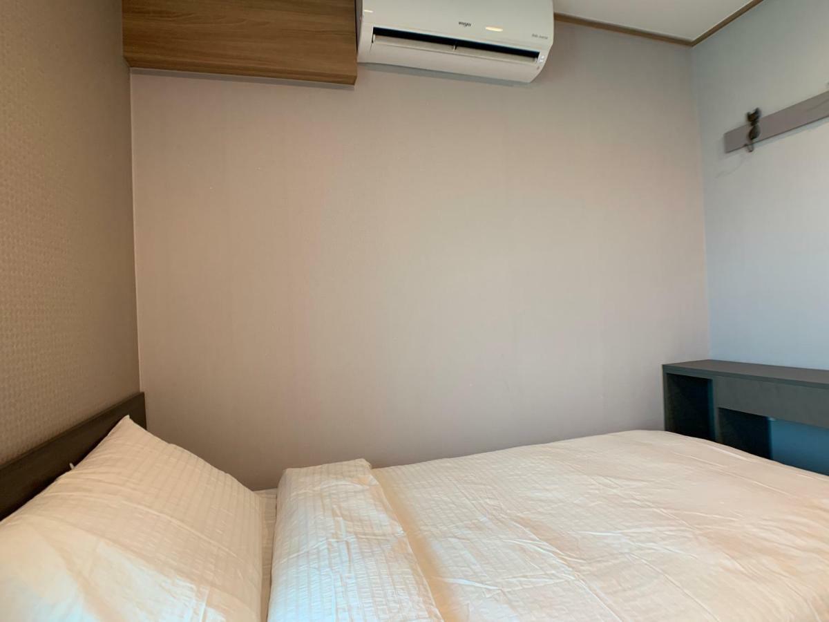 J-Honor Guesthouse Сеул Экстерьер фото